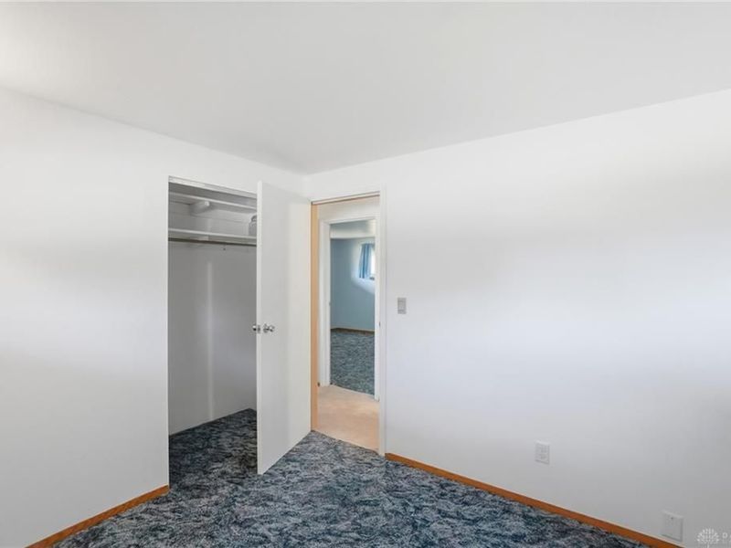2221 Milesburn Drive, Miami Township, OH 45439 Photo 18