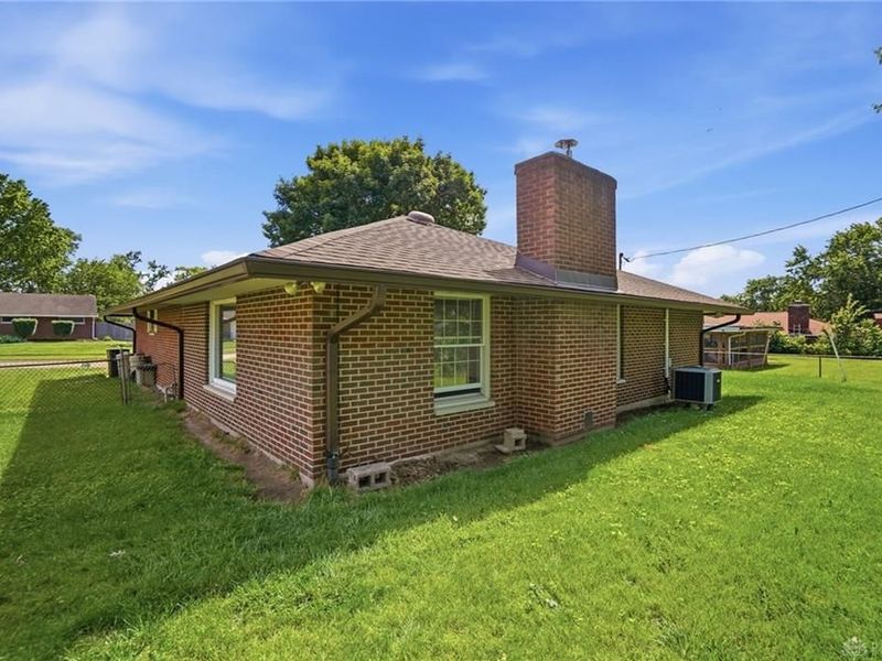 2221 Milesburn Drive, Miami Township, OH 45439 Photo 20