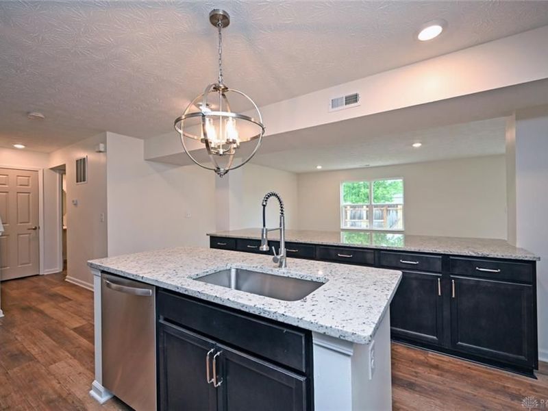 119 Settlers Trail, Union, OH 45322 Photo 18