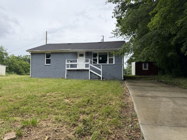 421 Plum St , Clarksville, TN 37042