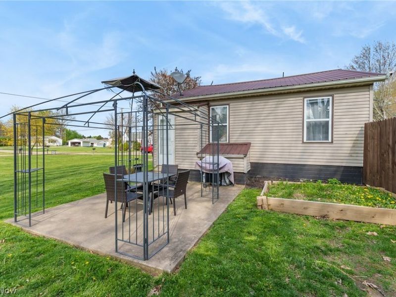 4025 Paumier Avenue, Louisville, OH 44641 Photo 28