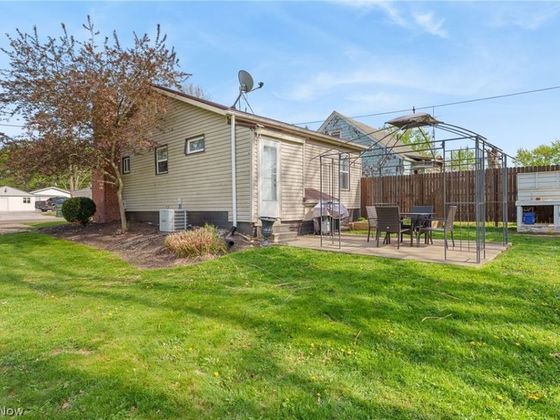 4025 Paumier Avenue, Louisville, OH 44641 Photo 30