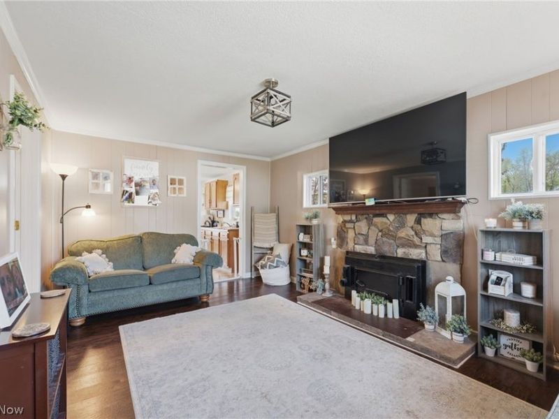 4025 Paumier Avenue, Louisville, OH 44641 Photo 6