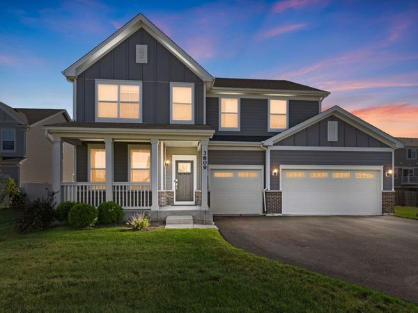 3809 Currant Lane , Elgin, IL 60124