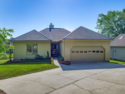 1041 Jones Road , Irmo, SC 29063