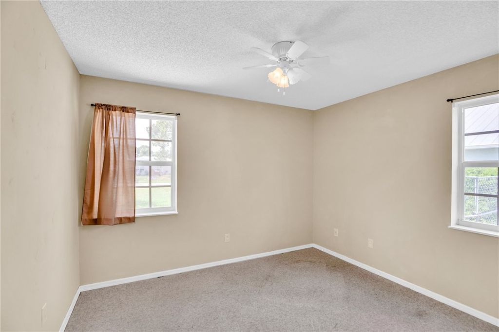 124 Englar Drive, Sebastian, FL 32958 Photo