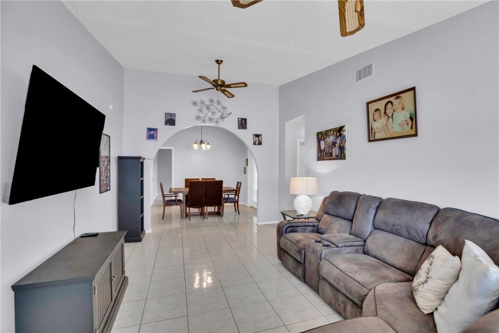 124 Englar Drive, Sebastian, FL 32958 Photo