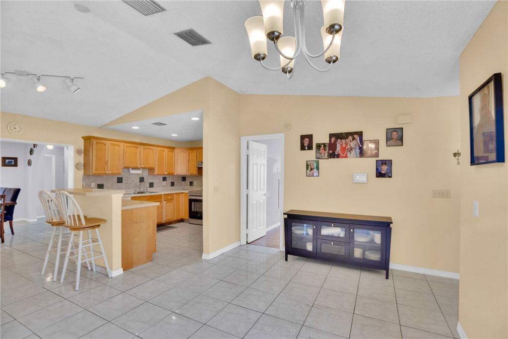 124 Englar Drive, Sebastian, FL 32958 Photo