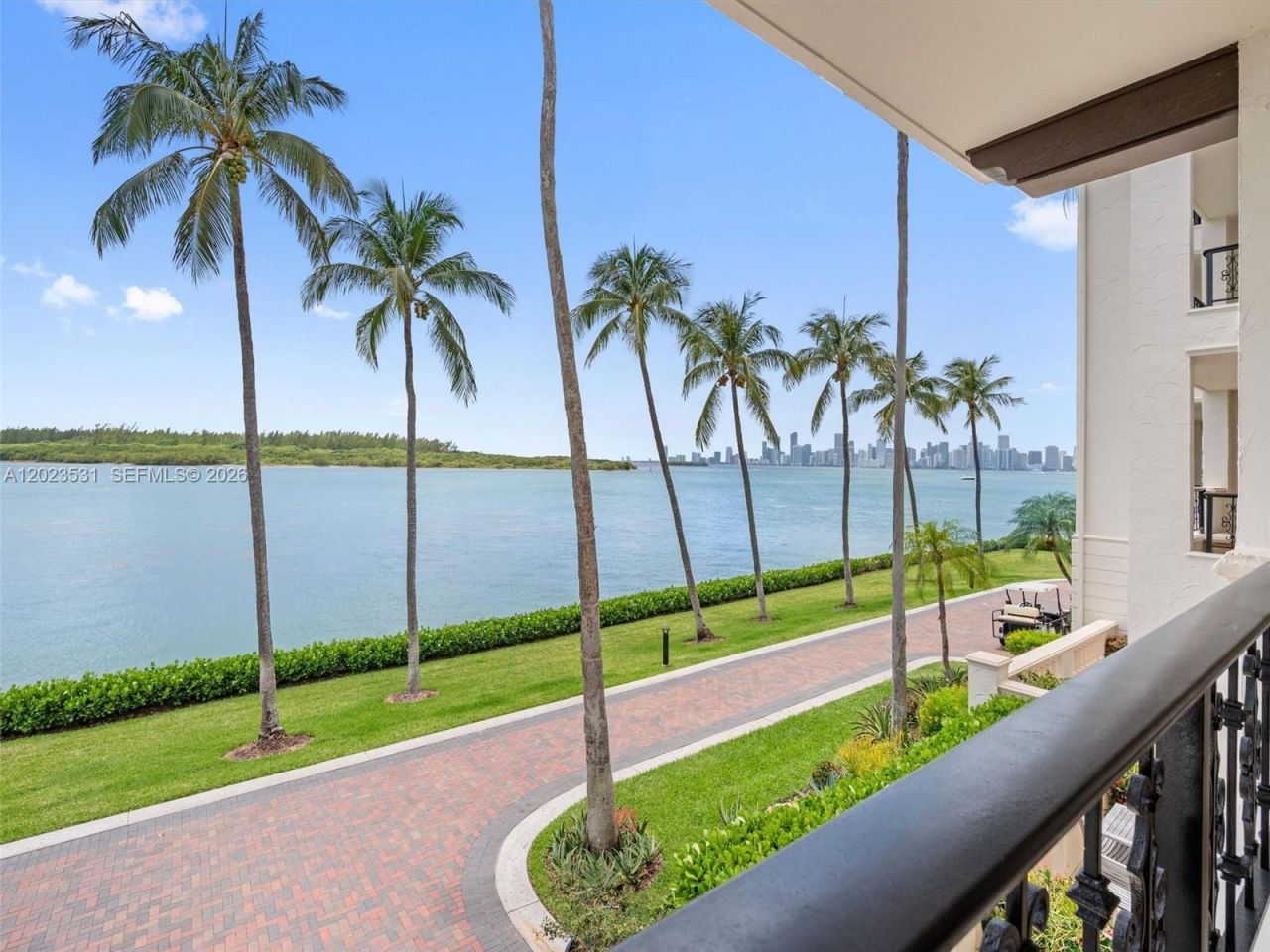2425 Fisher Island Dr , Unit 5205, Miami Beach, FL 33109 Photo