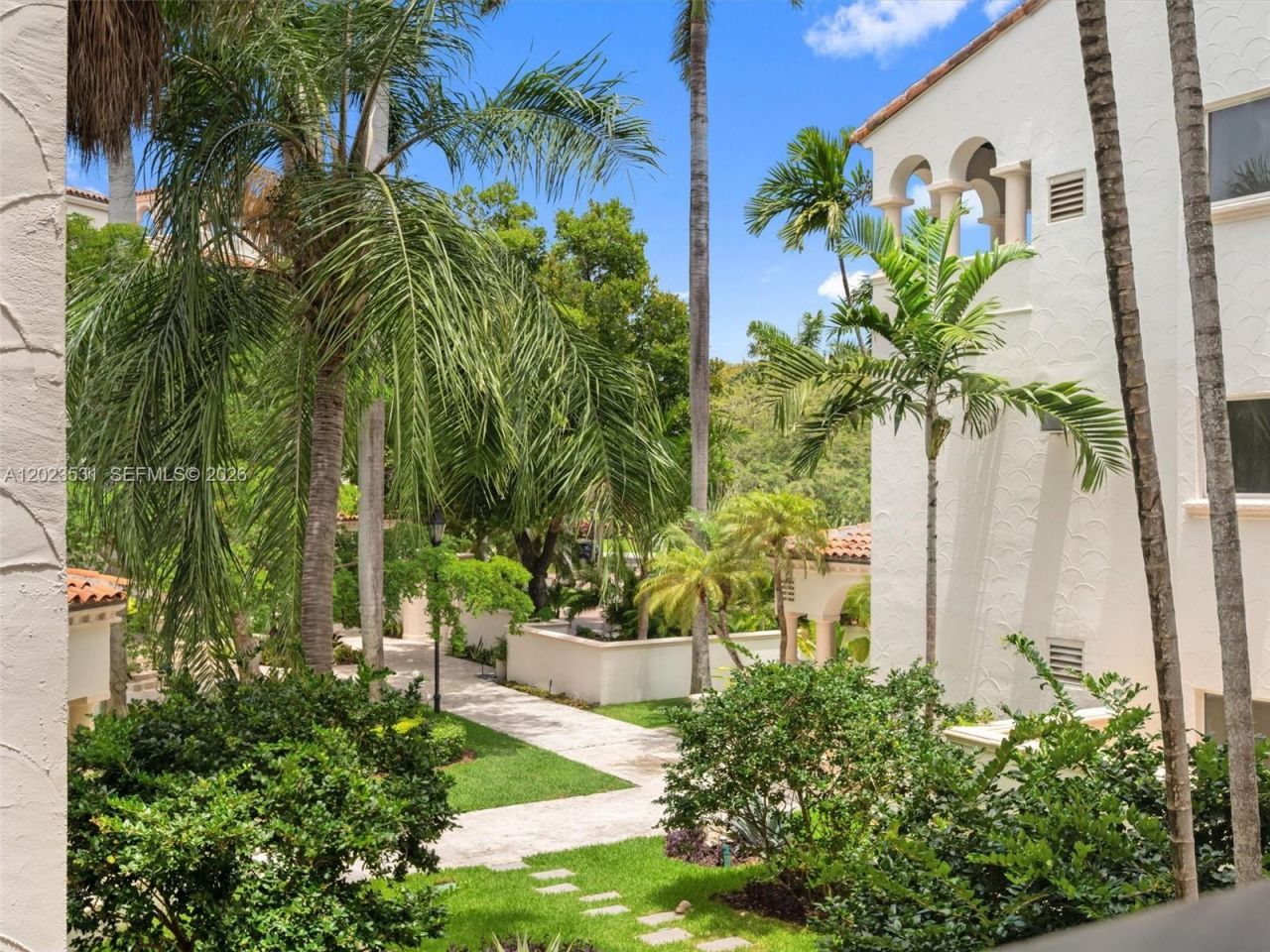 2425 Fisher Island Dr , Unit 5205, Miami Beach, FL 33109 Photo