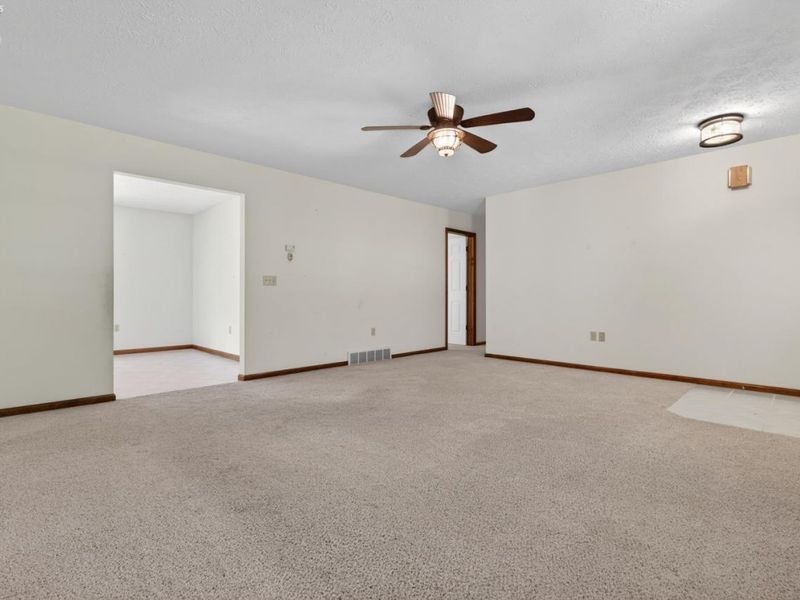 12002 W Lake Road, Vermilion, OH 44089 Photo 4