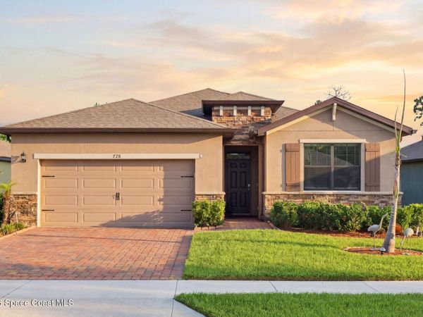 728 Acadia Court SE , Palm Bay, FL 32909