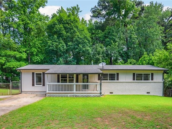 1201 Willow Court NW, Kennesaw, GA 30152
