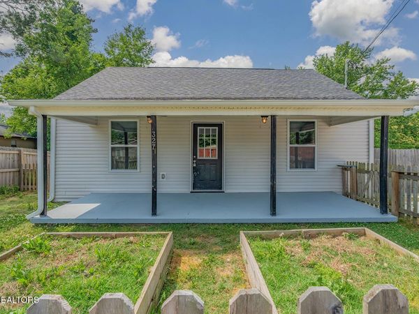 327 Rose St, Clinton, TN 37716