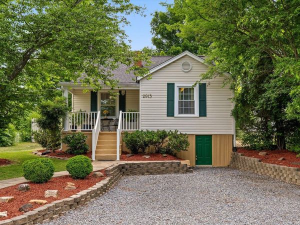 2913 Woodlawn Avenue, Cleveland, TN 37312