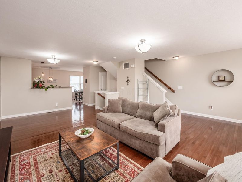 5986 Turnwood Drive, Unit 805, Westerville, OH 43081 Photo 12