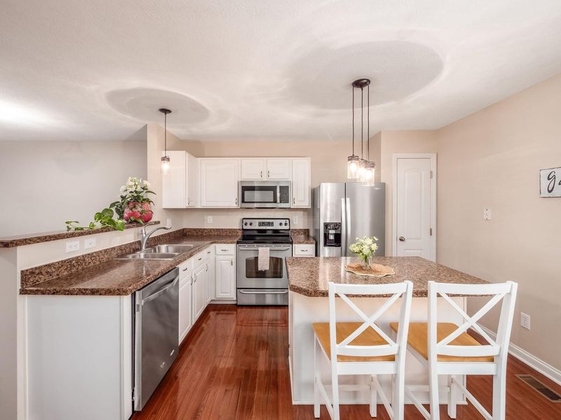 5986 Turnwood Drive, Unit 805, Westerville, OH 43081 Photo 15