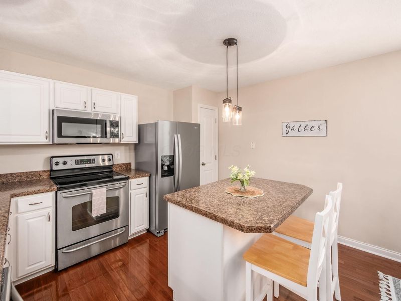 5986 Turnwood Drive, Unit 805, Westerville, OH 43081 Photo 17