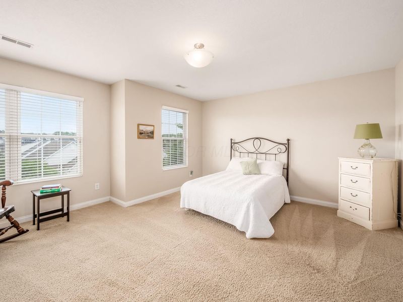 5986 Turnwood Drive, Unit 805, Westerville, OH 43081 Photo 31