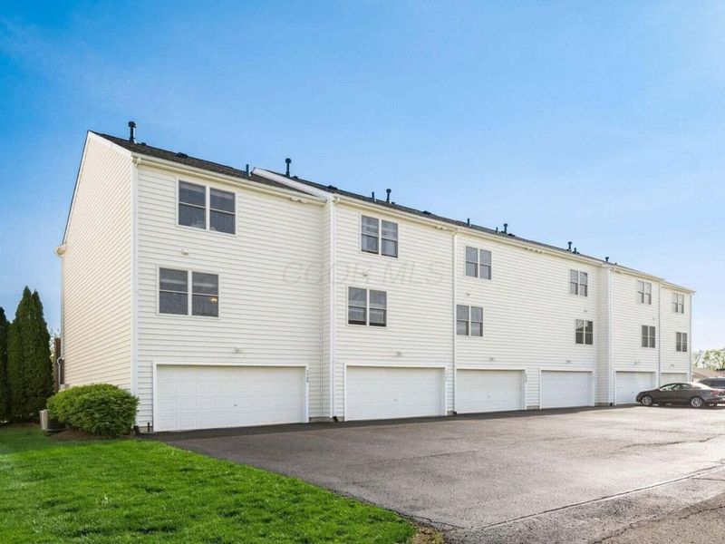 5986 Turnwood Drive, Unit 805, Westerville, OH 43081 Photo 58