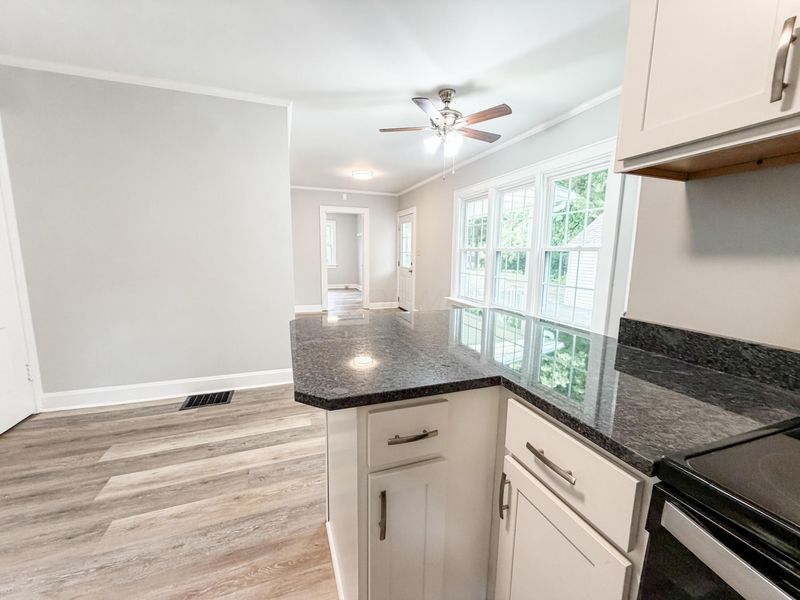 1693 Baltimore Road NW, Lancaster, OH 43130 Photo 4