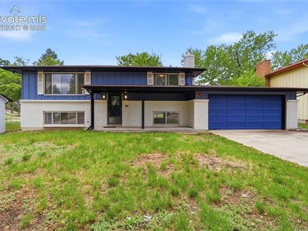 1406 Martin Drive, Colorado Springs, CO 80915
