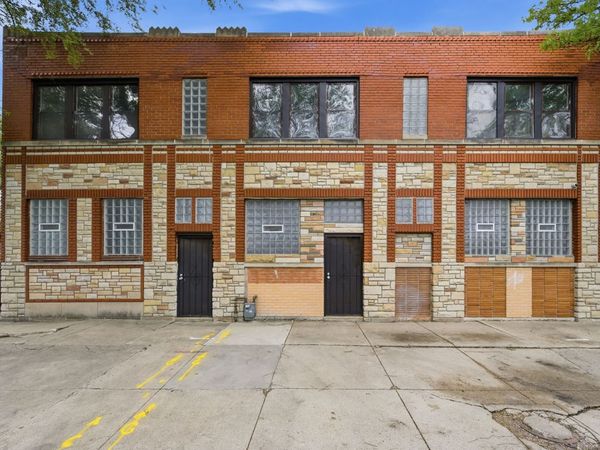 6200 S Oakley Avenue , Chicago, IL 60636