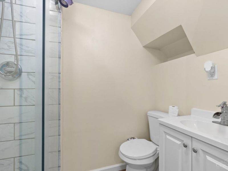 5176 Dundas Drive, Delhi Twp, OH 45238 Photo 12
