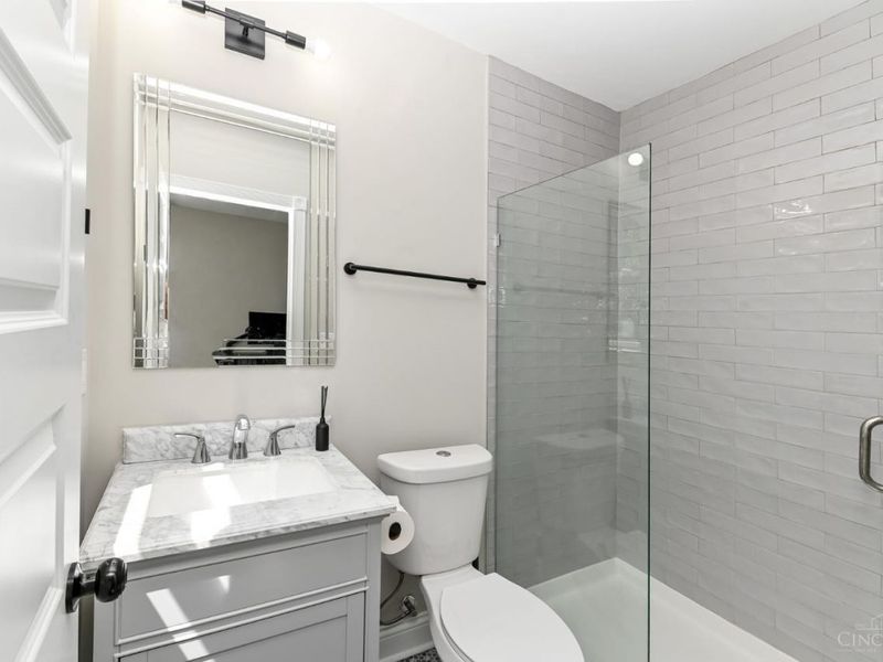 2821 Ashland Avenue, Cincinnati, OH 45206 Photo 21