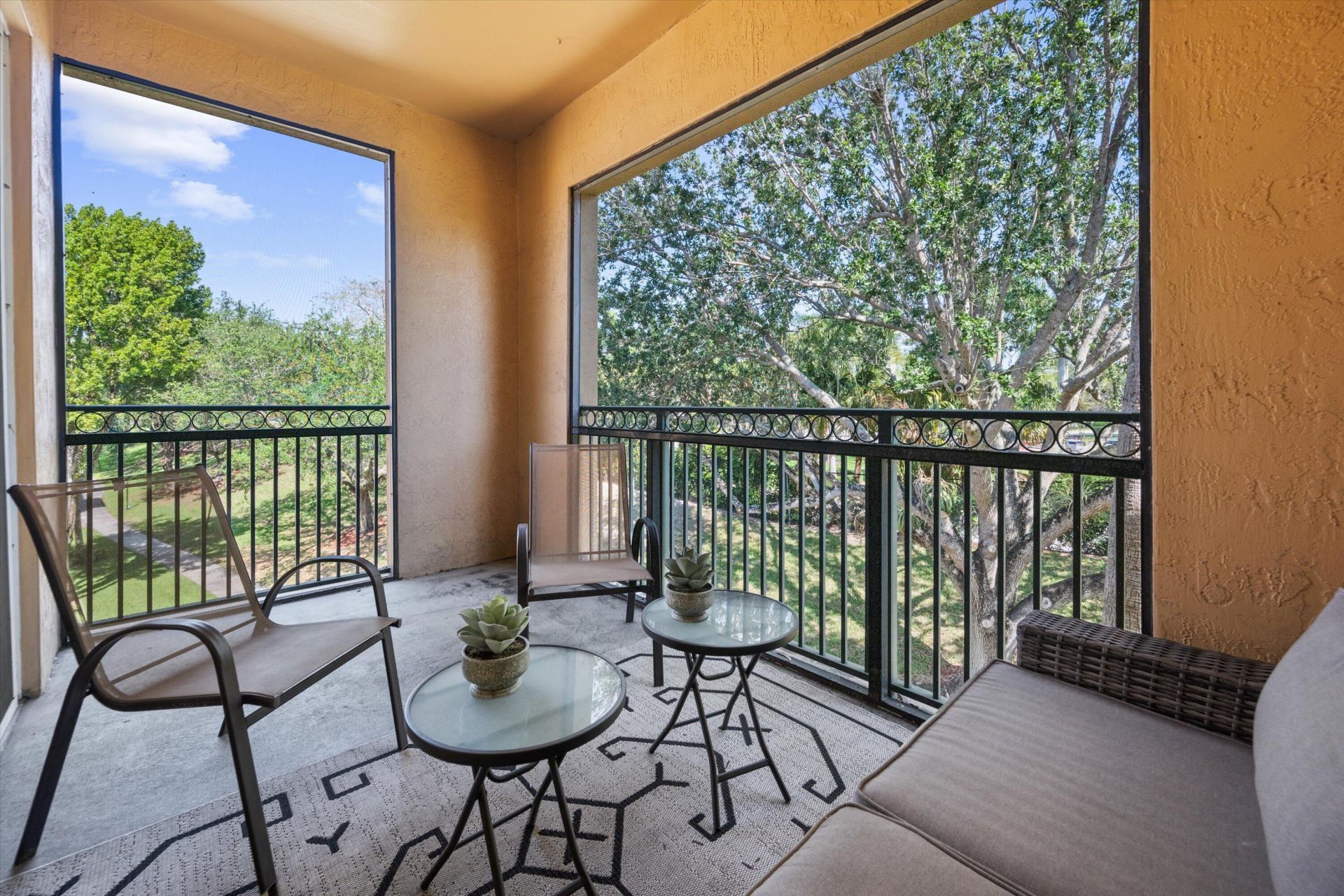 11770 St Andrews Place, Unit 301, Wellington, FL 33414 Photo