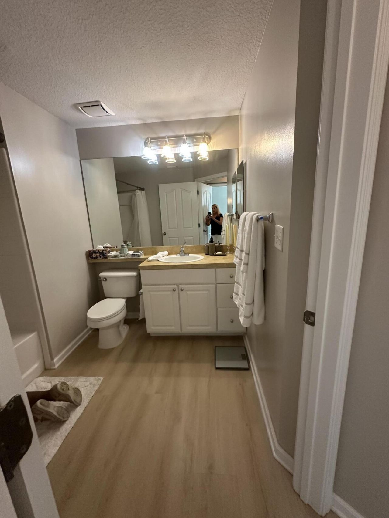 9825 Baywinds Drive, Unit 1302, West Palm Beach, FL 33411 Photo