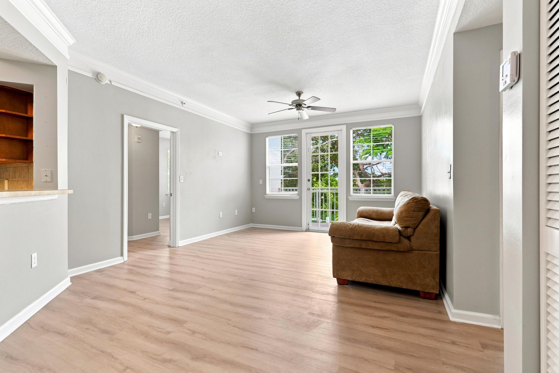 9825 Baywinds Drive, Unit 1302, West Palm Beach, FL 33411 Photo