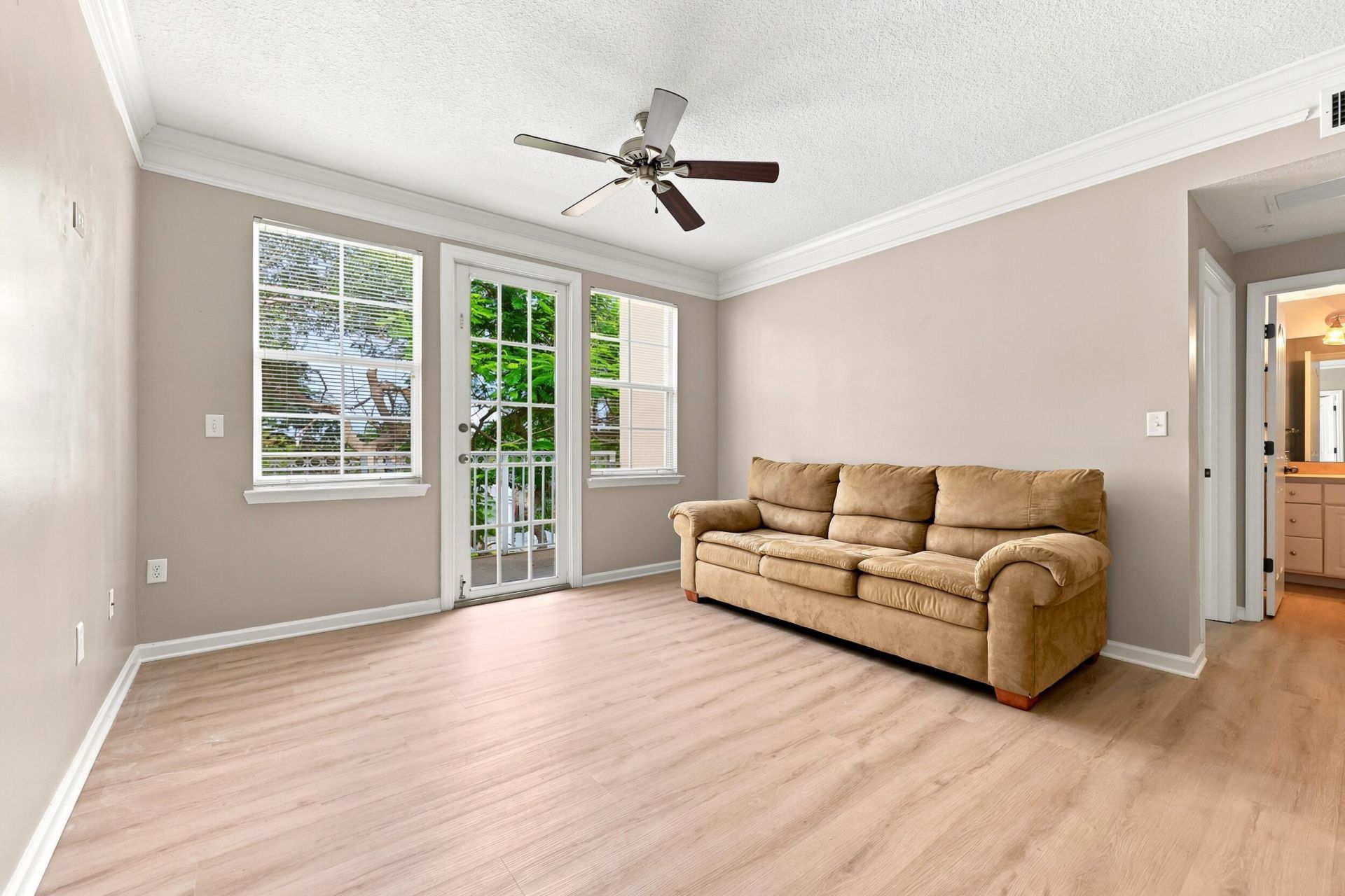 9825 Baywinds Drive, Unit 1302, West Palm Beach, FL 33411 Photo