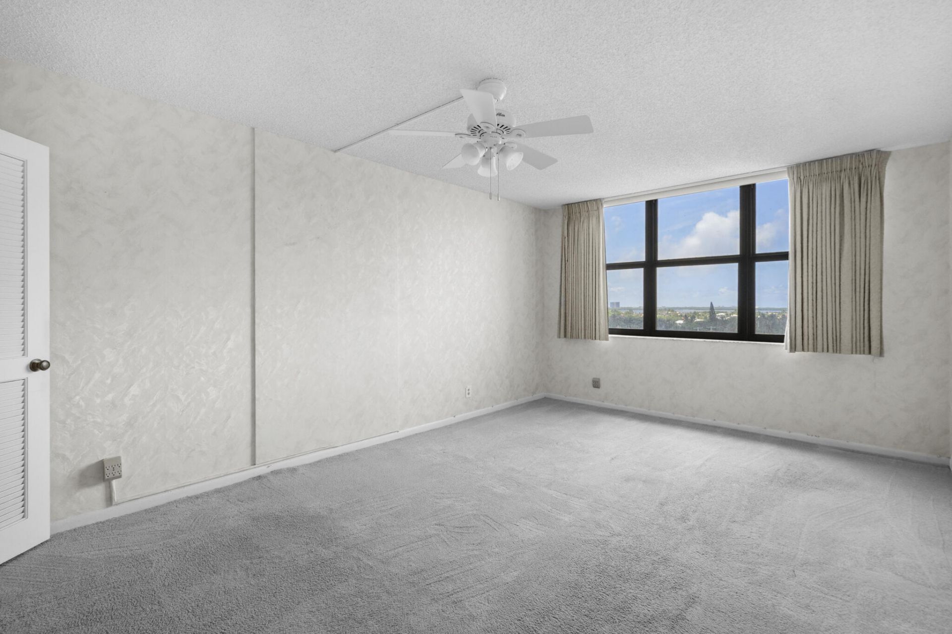3400 N Ocean Drive, West Palm Beach, FL 33404 Photo