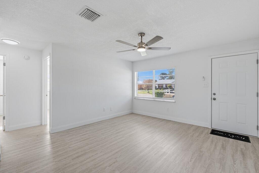 311 Essex Drive, Fort Pierce, FL 34946 Photo