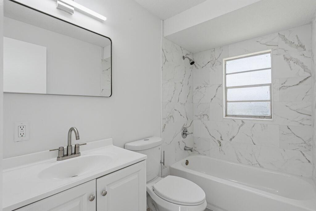 311 Essex Drive, Fort Pierce, FL 34946 Photo