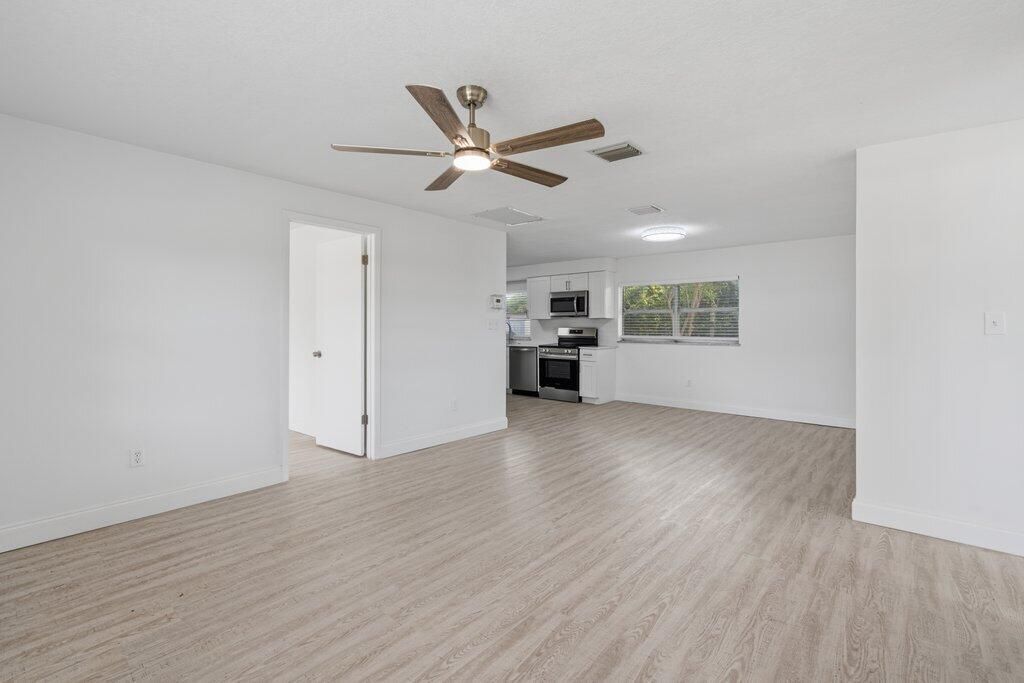 311 Essex Drive, Fort Pierce, FL 34946 Photo