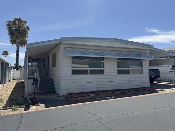8301 Mission Gorge Road, Unit 124, Santee, CA 92071