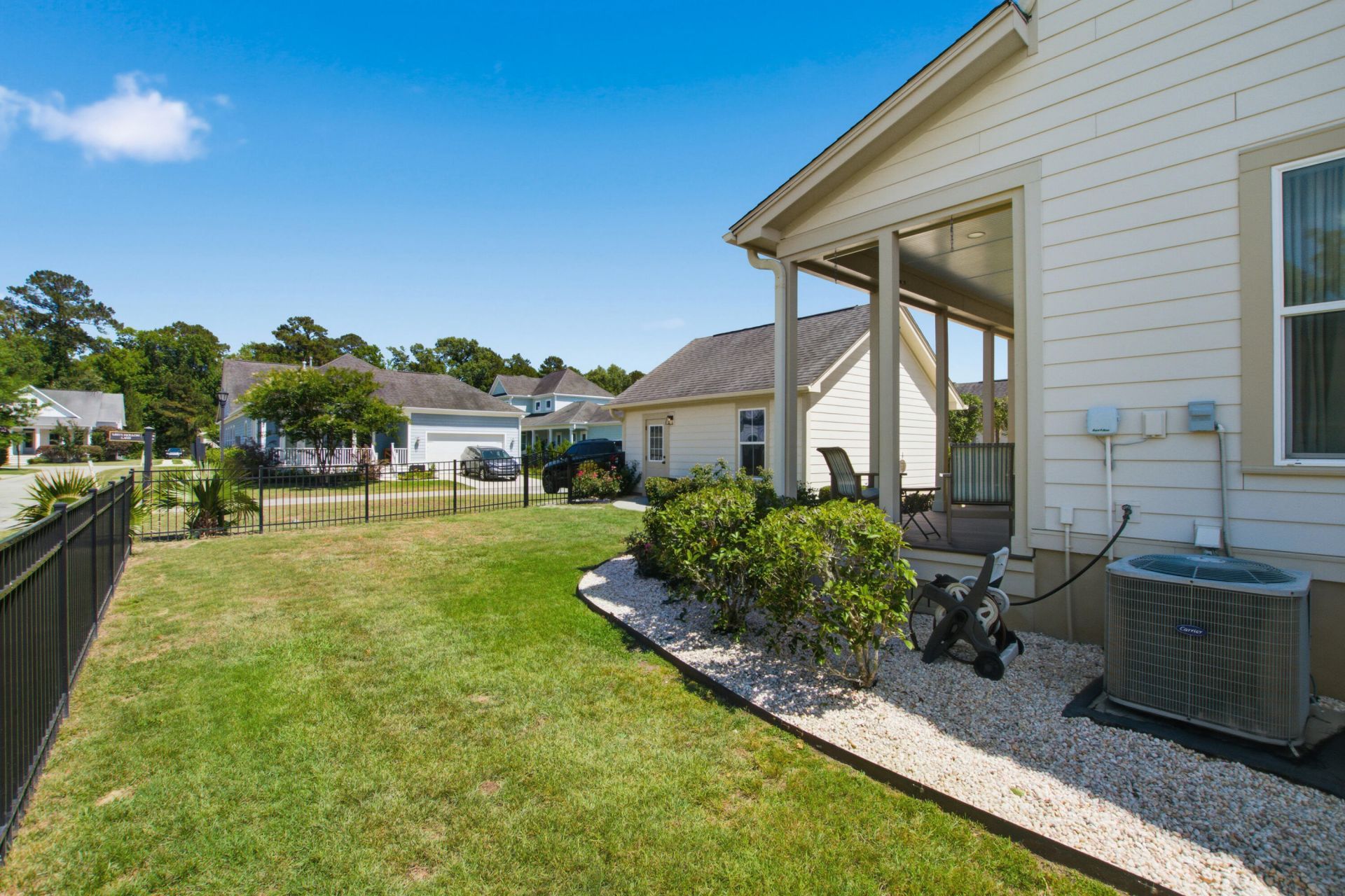 4303 Misty Hollow Lane Photo 28