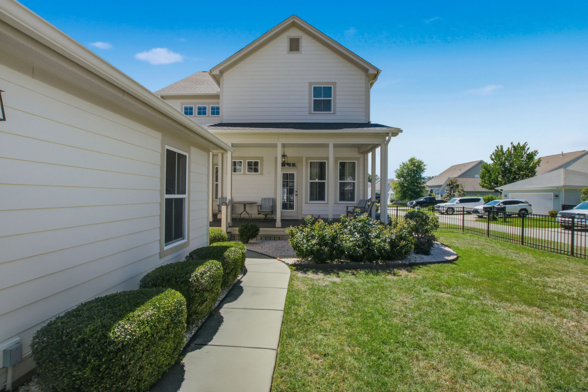4303 Misty Hollow Lane Photo 29
