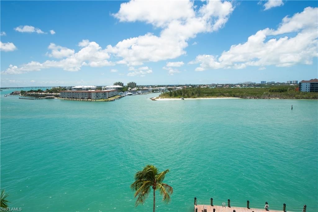 60 Pelican St W, Unit 804, Naples, FL 34113 Photo