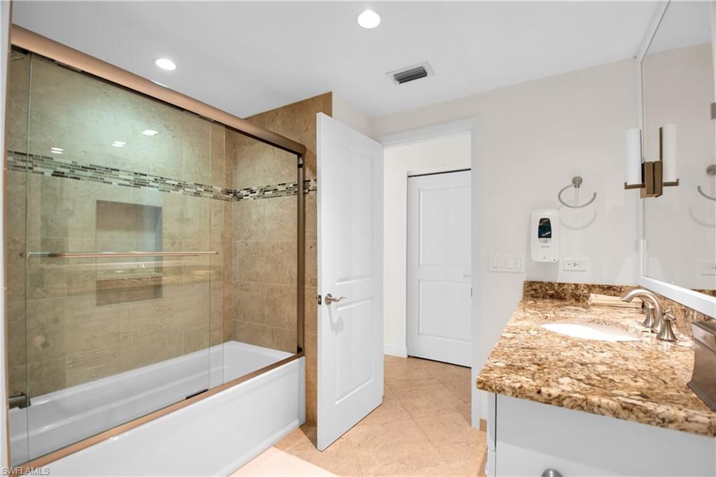 60 Pelican St W, Unit 804, Naples, FL 34113 Photo
