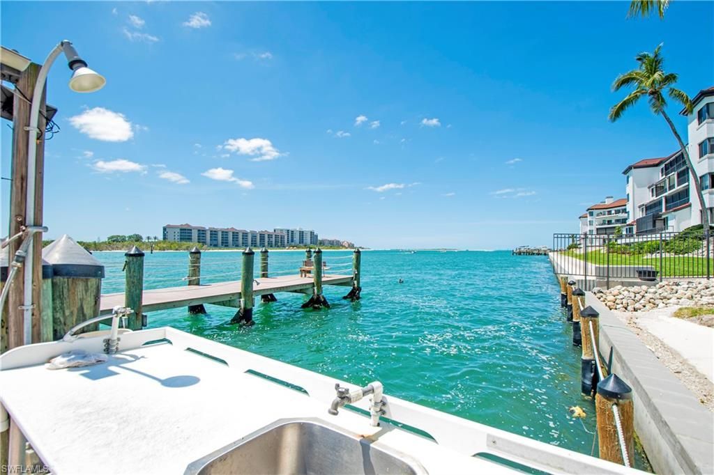 60 Pelican St W, Unit 804, Naples, FL 34113 Photo