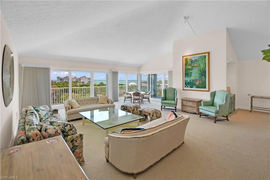 60 Pelican St W, Unit 804, Naples, FL 34113 Photo