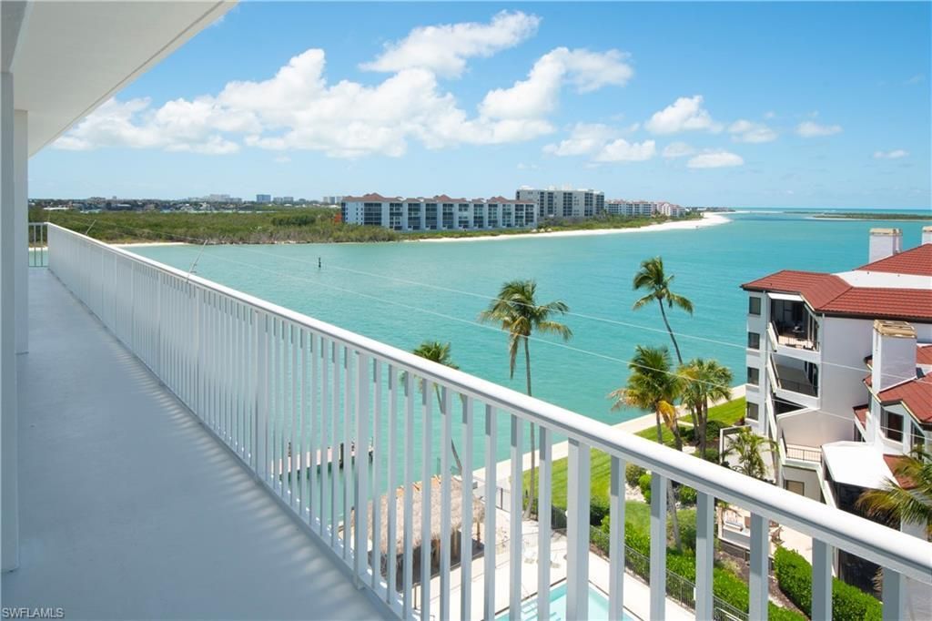 60 Pelican St W, Unit 804, Naples, FL 34113 Photo