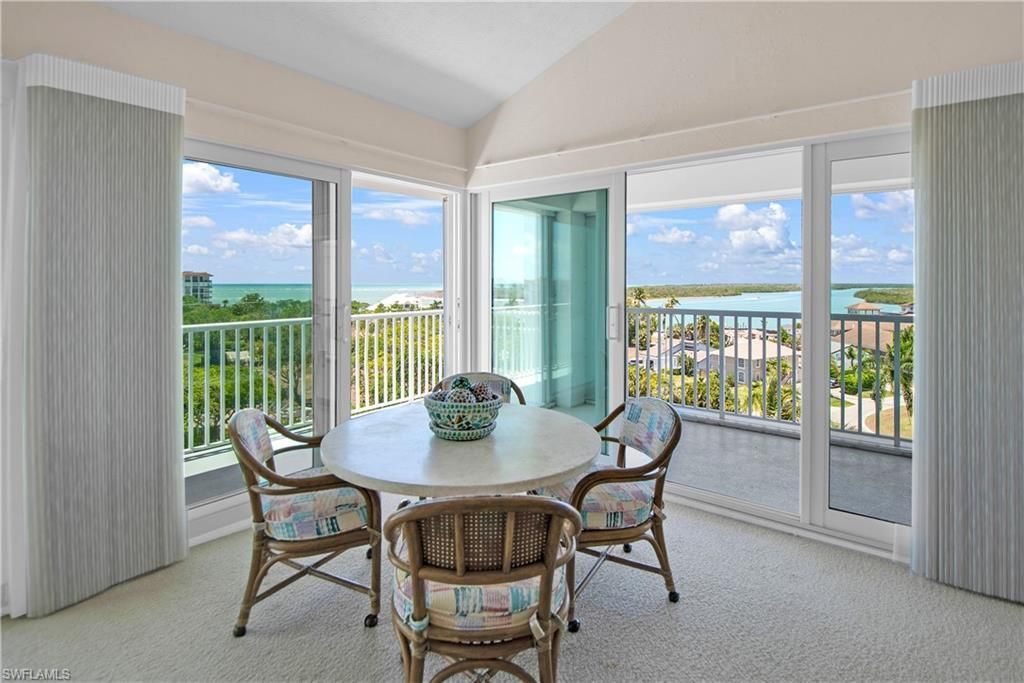 60 Pelican St W, Unit 804, Naples, FL 34113 Photo