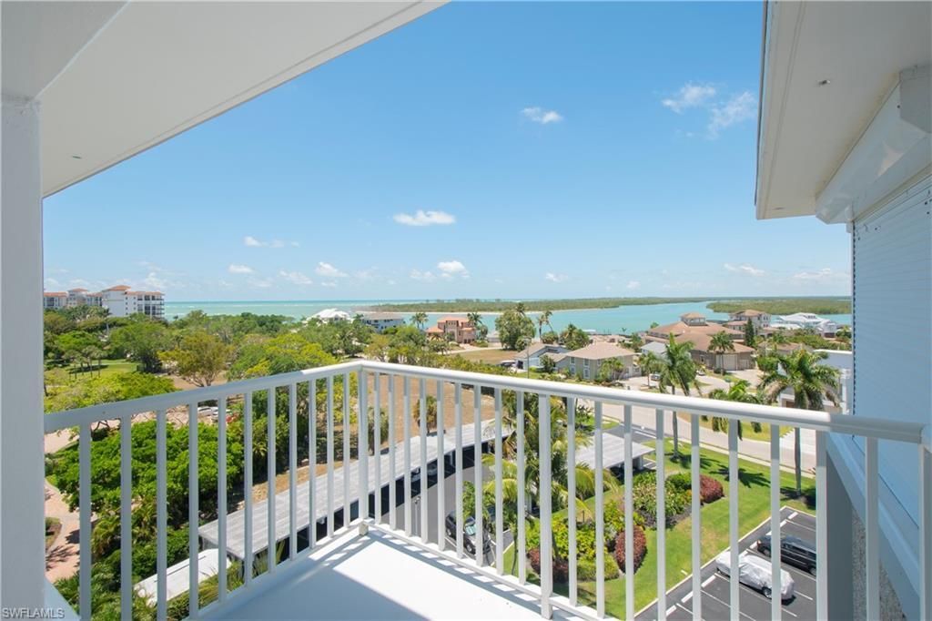 60 Pelican St W, Unit 804, Naples, FL 34113 Photo