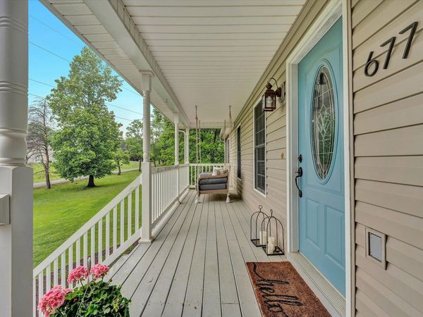 677 Deerfield RD, Troutville, VA 24175