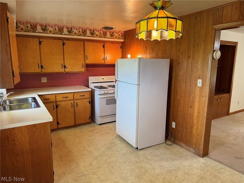 7493 Millersburg Road , Wooster, OH 44691 Photo 8