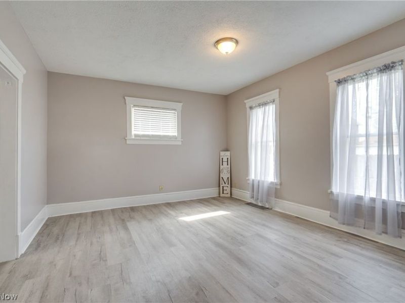 1103 Greenfield Avenue SW, Canton, OH 44706 Photo 4